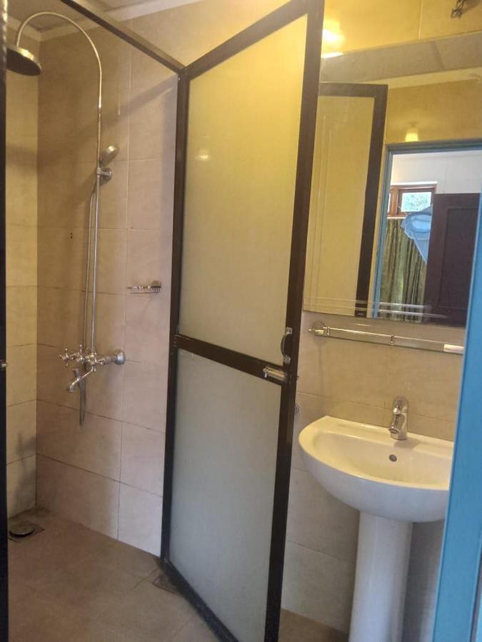 Hotel Shalini Anuradhapura Εξωτερικό φωτογραφία